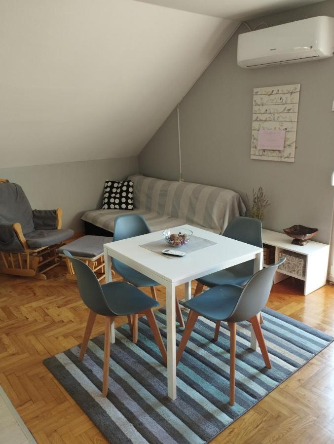 Apartment Aleksandra *